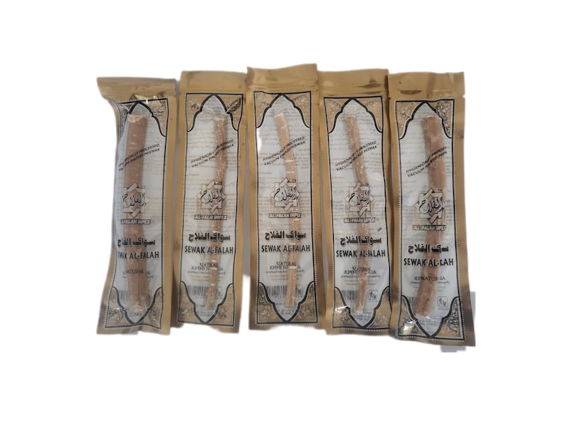 Al Falah Miswak Sewak use for Oral Care Clean the teeth/Mouth everyday feel fresh