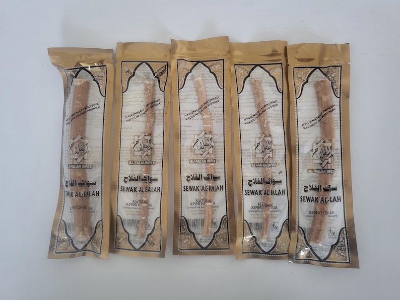 Al Falah Miswak Sewak use for Oral Care Clean the teeth/Mouth everyday feel fresh
