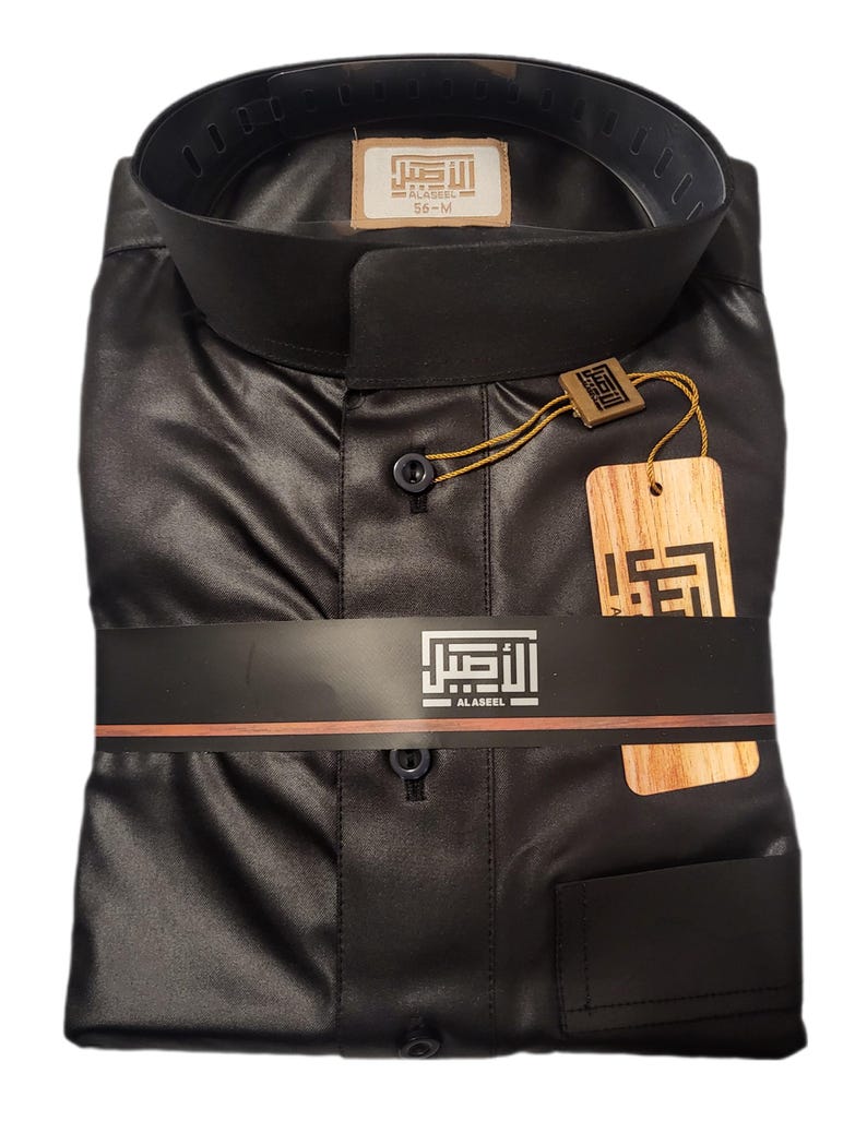 Men's Saudi Style Al Aseel Thobe: Traditional Elegance